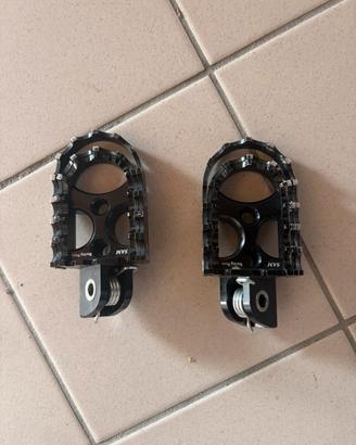 Pedane Sam Racing per BMW GS 1300