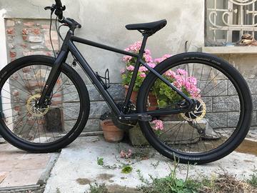 CUBE HYDE 50