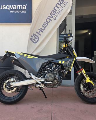 Husqvarna 701 Supermoto