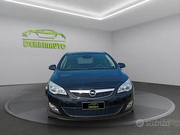 Opel Astra 1.4 Turbo 140CV 5 porte Cosmo