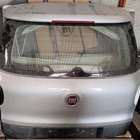 portellone e paraurti posteriore fiat 500 L