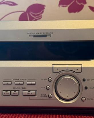 Amplificatore  Sony audio-video e dolby surround