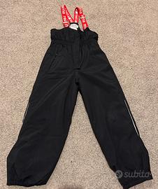 Pantaloni da sci + pantaloni e maglia termica