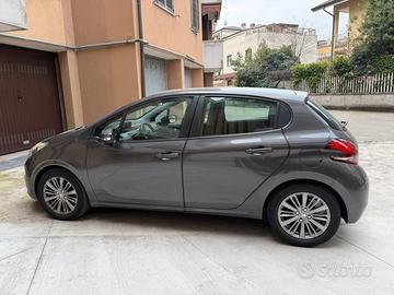 Peugeot 208 - 1.2 PureTech 82cv