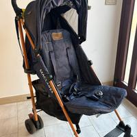 Passeggino leggero Maclaren in denim