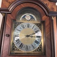 orologio a pendolo in noce