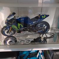 moto valentino rossi deagostini