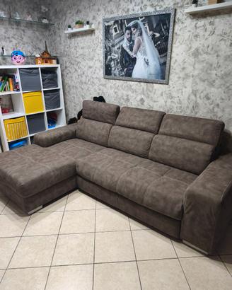 Stock Soggiorno: Divano Letto Angolare + Parete At