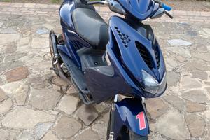 Yamaha aerox 50