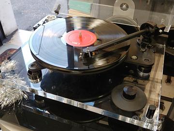 Pro-ject Perspex  con Stanton 681EEE.
