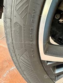 Goodyear-EfficientGrip Performance 2-215/55 R18