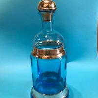 Refrigeratore bevande in cristallo e argento