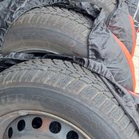 Gomme invernali 165/70R14 81T