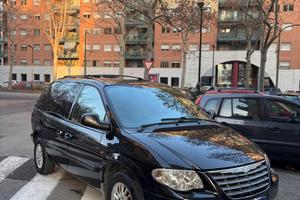 CHRYSLER Voyager 2.5 CRD cat LX