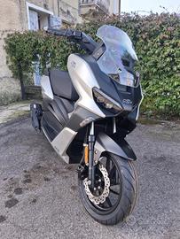 SCOOTER KL BRERA 125cc + SILVER