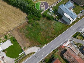 DOLO TERRENO EDIFICABILE DI 1.050 MQ