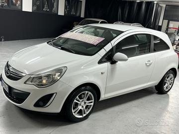 Opel Corsa Sport 1.2 Benzina Neopatentati 2012