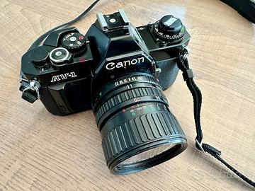 Reflex Canon AV1