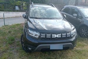 automobile Dacia Duster