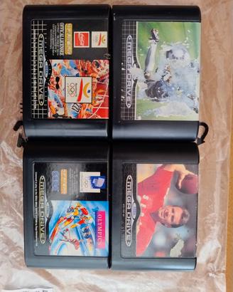 4 giochi Sega MEGADRIVE funzionanti