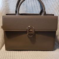 Borsa ecopelle tortora/fango con inserti color oro