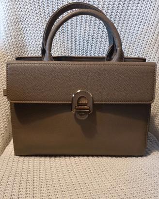 Borsa ecopelle tortora/fango con inserti color oro