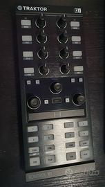 Traktor Kontrol X1 Mk2 Native Instruments