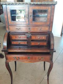 -PICCOLO SCRITTOIO A RULLO DELLA META' DELL' 800