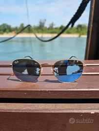 Ray-ban 
HEXAGONAL FLAT LENSE AZZURRI