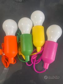4 Lampadine portatili a pile