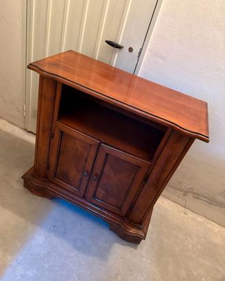 Mobiletto da Soggiorno --- Stile Classico in Legno