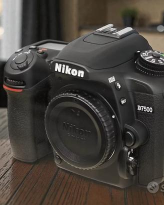 Reflex Nikon D750
