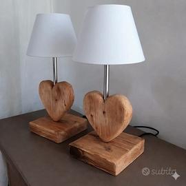 lampada rustica legno naturale cuore
