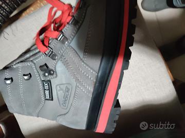 scarponcini da montagna 