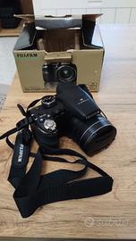 FUJIFILM FINEPIX S4900 - WIDE 24mm /14 Mp/3.0 LCD