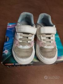 Scarpe Geox bambina con luci