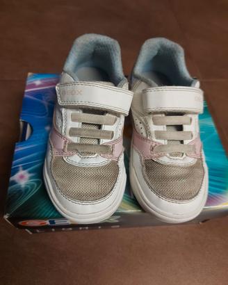 Scarpe Geox bambina con luci