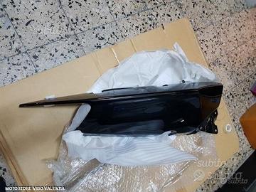 Carena posteriore dx fianchetto yamaha tmax t-max