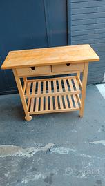 Tavolino con rotelle 