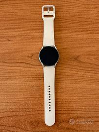 Samsung galaxy watch 4    40 mm