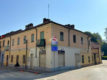 CASA SEMINDIPENDENTE A SANTENA