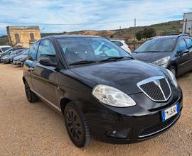 Lancia Ypsilon 1.2 Argento- NEOPATENTATI