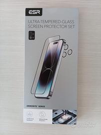 Vetro Temperato ESR Armorite per iPhone 15 Pro