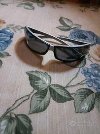 occhiali da sole marca Griffe in policarbonato