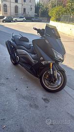 Tmax 530 Iron Max ABS