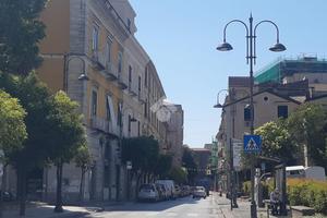 4 LOCALI A NOCERA INFERIORE