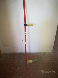 Falce manuale per fieno ed erba