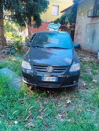 VW Fox grigia 