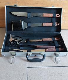 valigetta porta attrezzi barbecue 