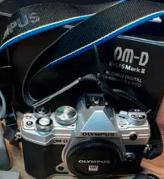 Olympus OM-D E-M5 Mark III 